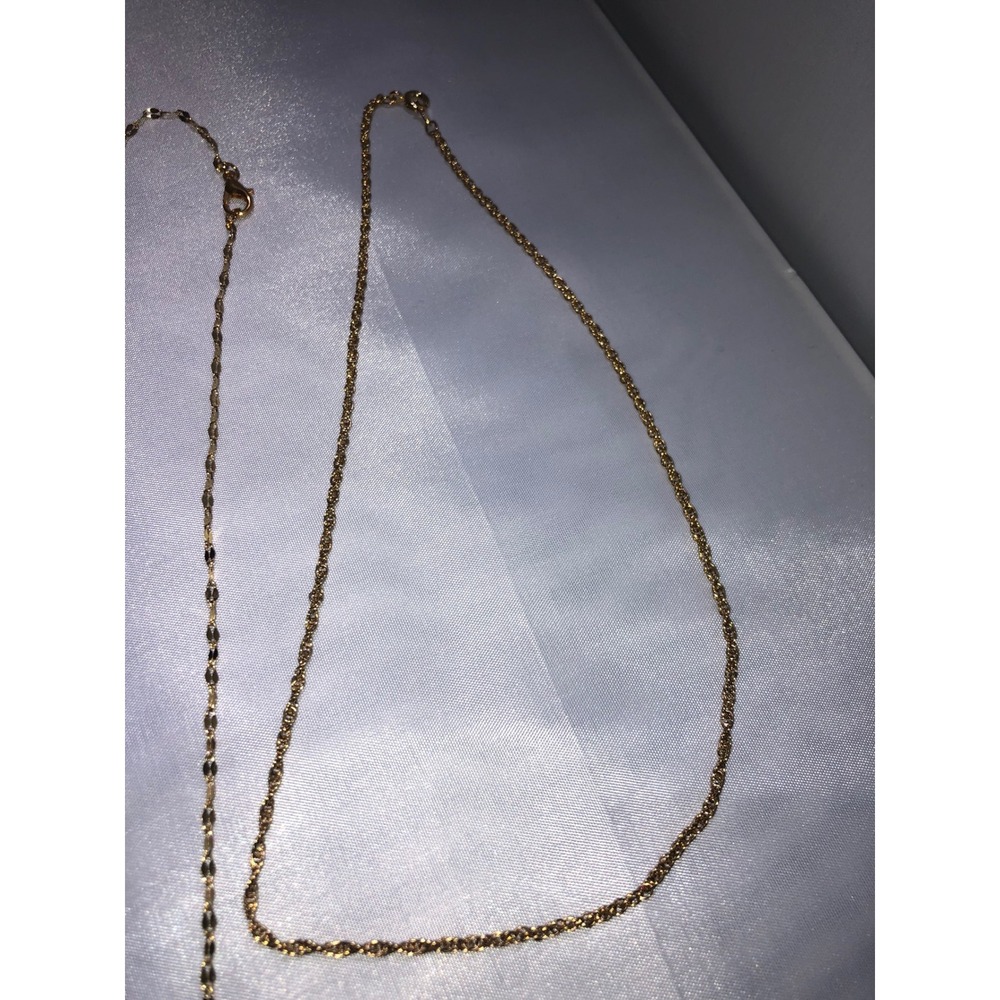 Lot of 4 Gold Tone Necklaces Assorted Chains Box Rope Cable Minimalist Layering - Picture 4 of 9